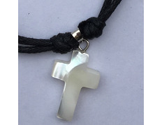 Colgante Latin Cross nácar
