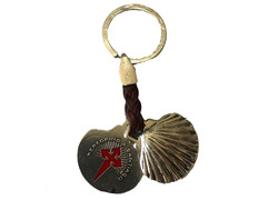 Porte-clés en cuir et métal Cruz de Santiago