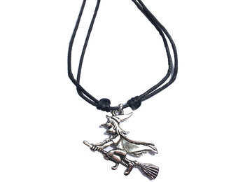 Colgante en cuir avec Bruja Metal