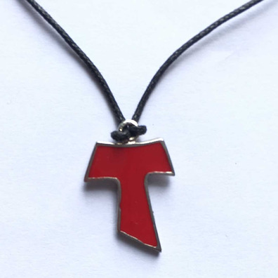 Colgant Tau rouge