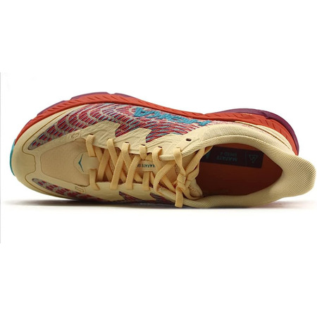 Chaussures Hoka Mafate Speed 4 Crème/Fuchsia