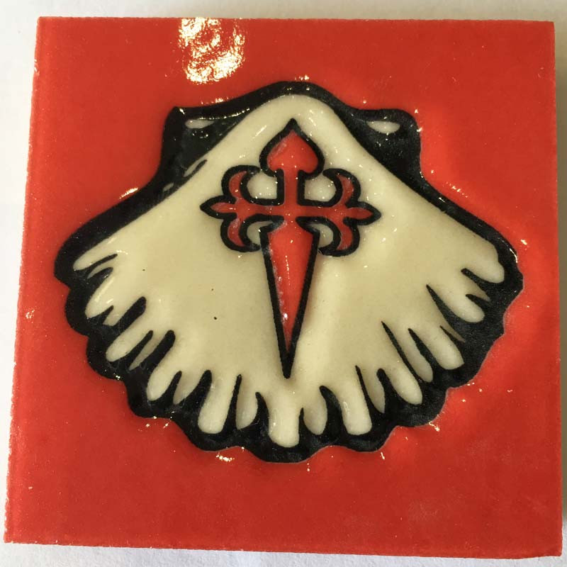 Aimant céramique Concha avec Cruz de Santiago Rouge fond 5X5 cm