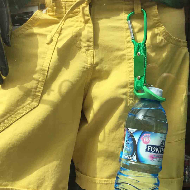 Bouteille porte-clés avec mousquet