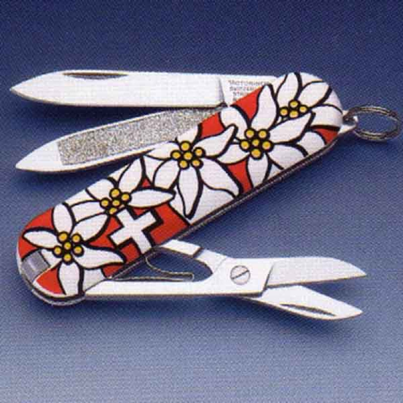 Navaja Victorinox Classic Edelweiss 3 utilise